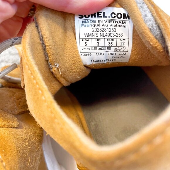 Sorel Women's Kinetic Breakthru Caribou Waterproof Boot, Size 5 - Picture 5 of 7